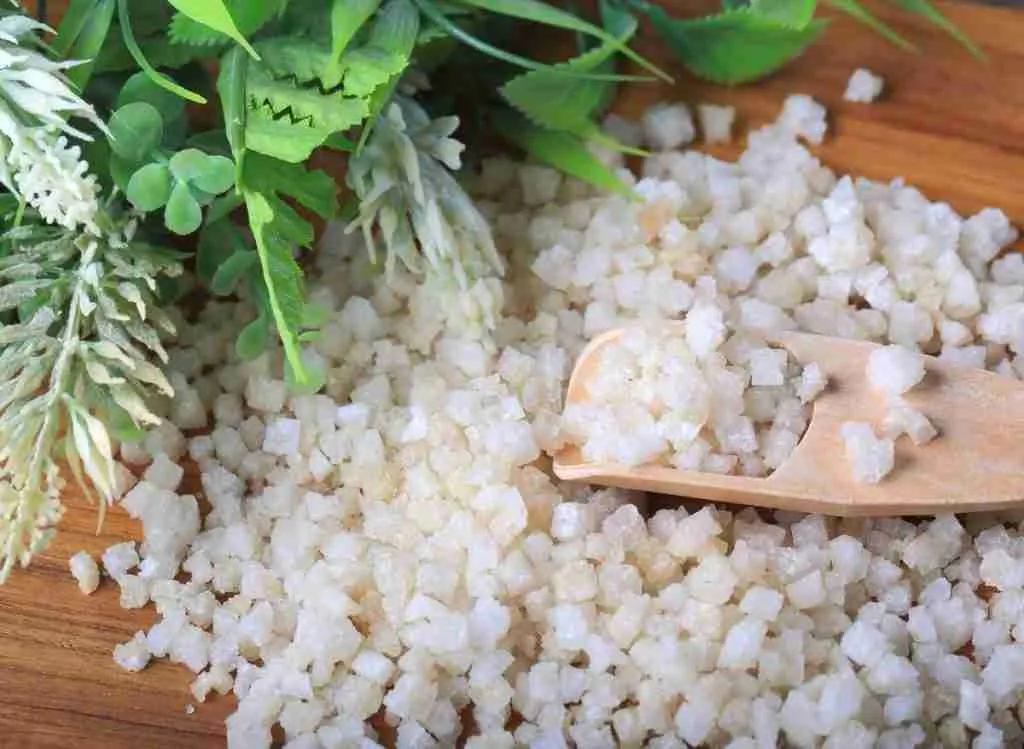 How To Use Epsom Salt To Kill Weeds
